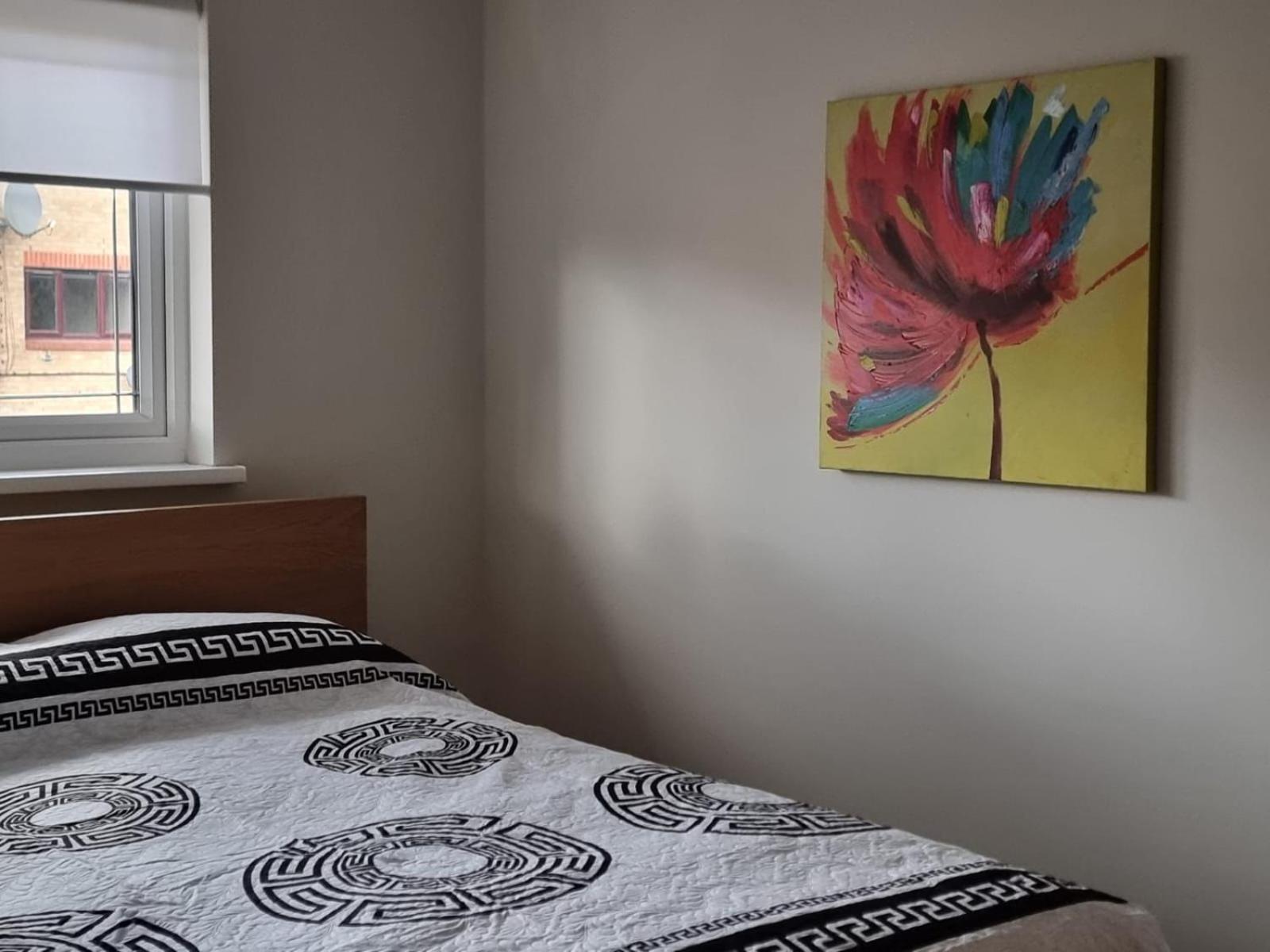 Отель Cozy House With Free Parking & Wifi Near Maryland Station Лондон Экстерьер фото