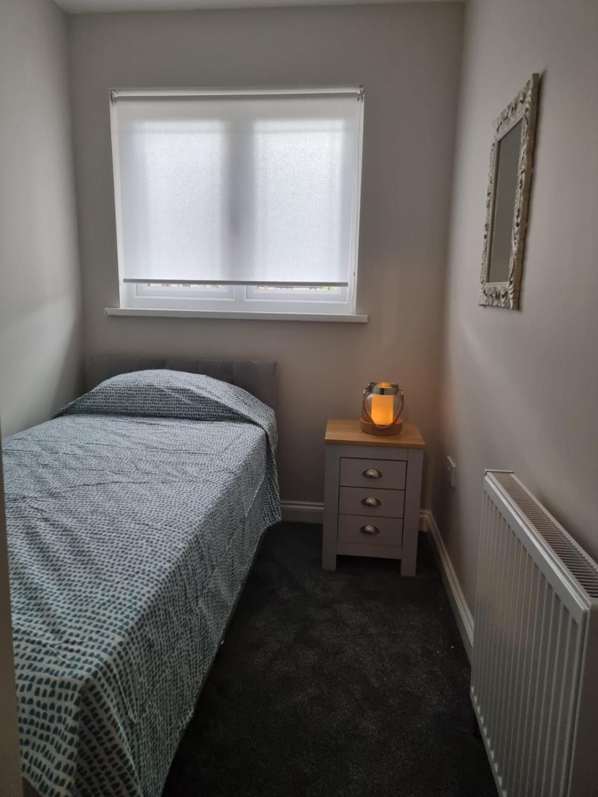 Отель Cozy House With Free Parking & Wifi Near Maryland Station Лондон Экстерьер фото